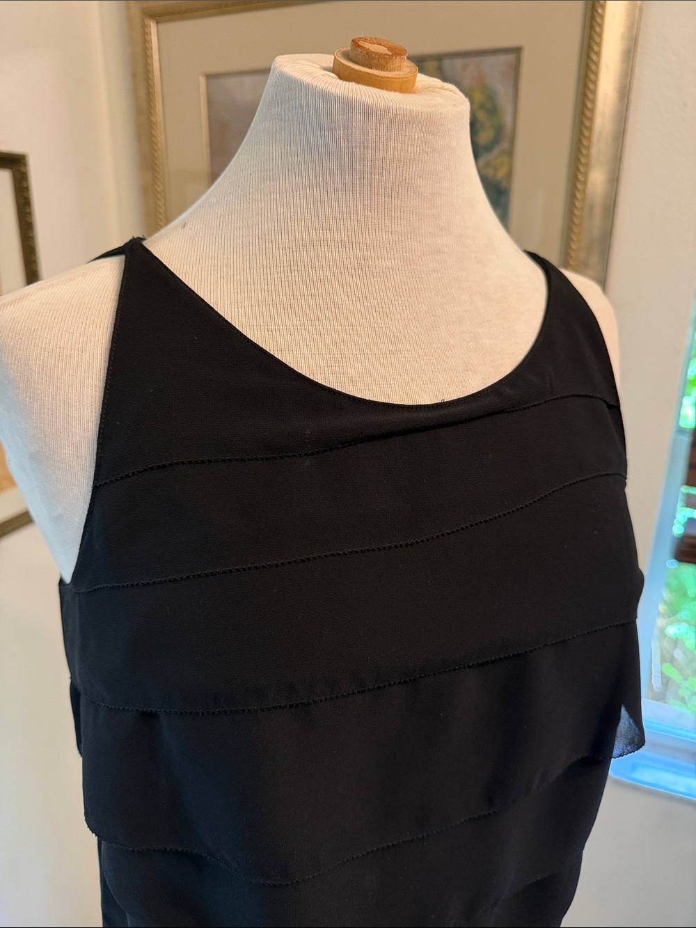 NWT Banana Republic Black Layered/Tiered Sleeveless Women's Top Size 6 - Picture 4 of 10